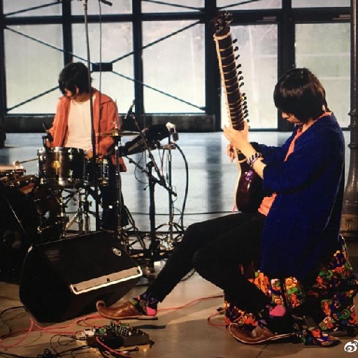 宇宙企划签约赤瞳音乐